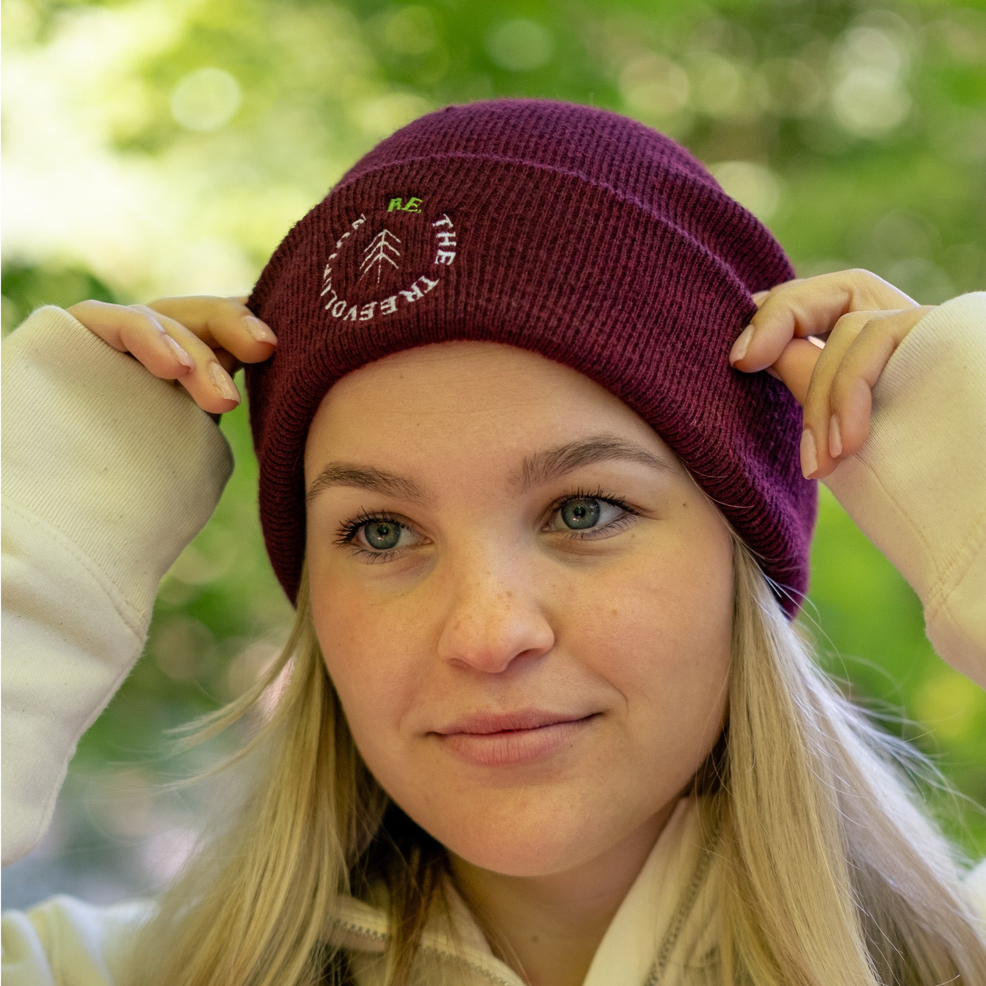 be.the treevolution Beanie - Burgundy